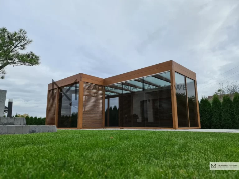 altana nowoczesna zamknięta