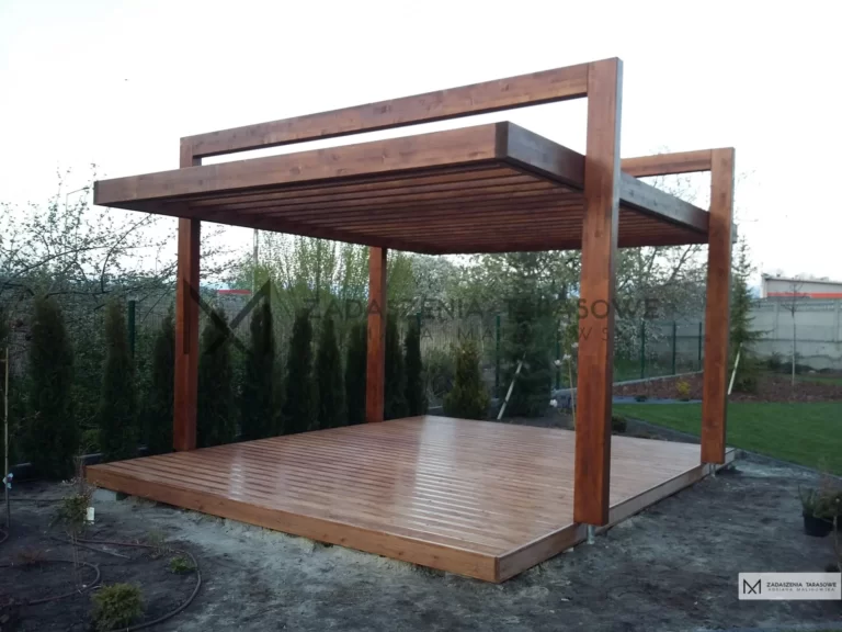 wiata z drewna
