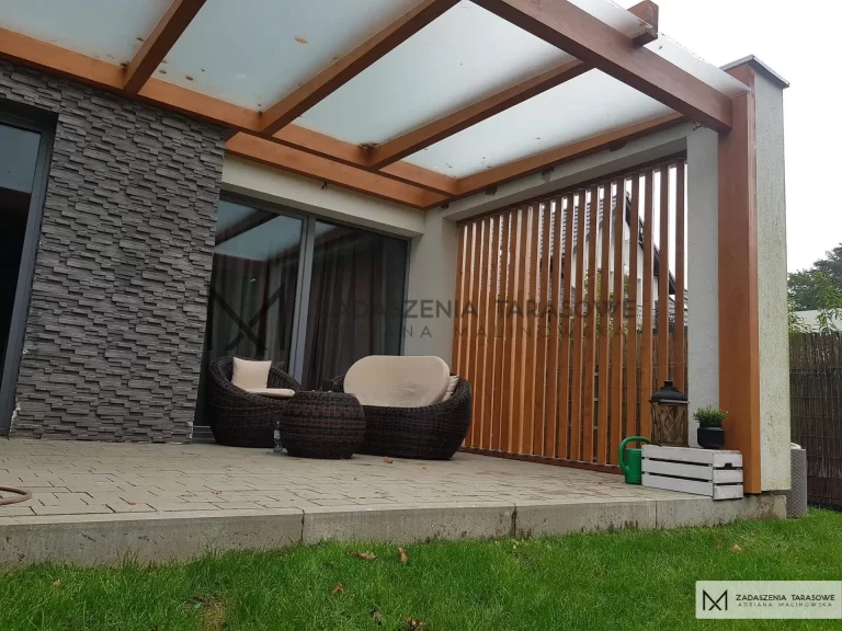 eleganckie zadaszenie tarasu