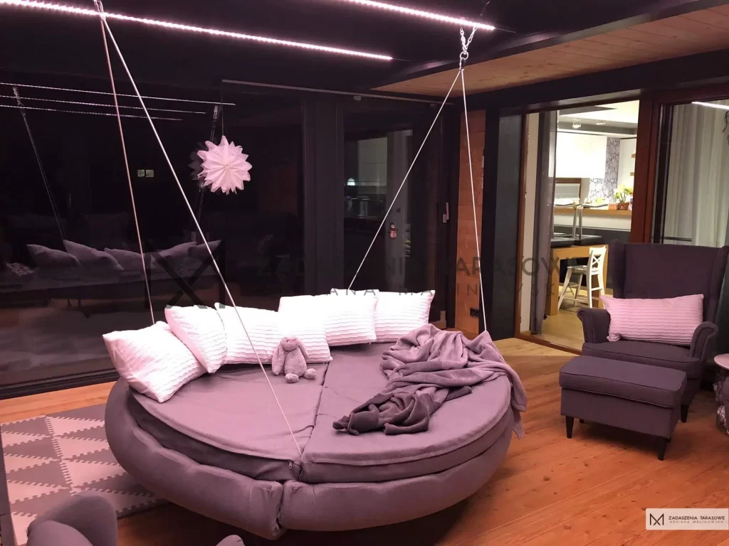 jak oświetlić taras