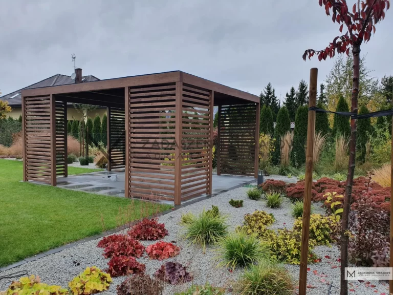 altana z płaskim dachem