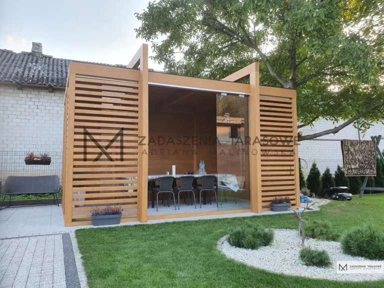 altanka do ogrodu z drewna