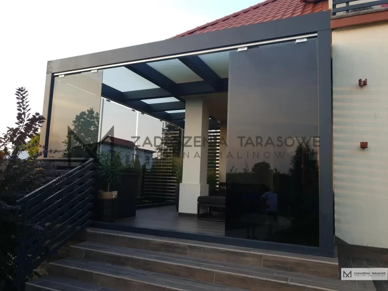 nowoczesna pergola tarasowa antracyt