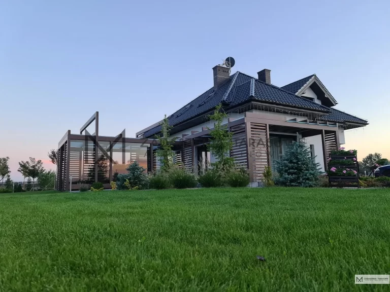 taras z drewna duży