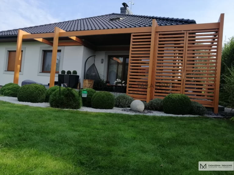 prosta forma zadaszenia