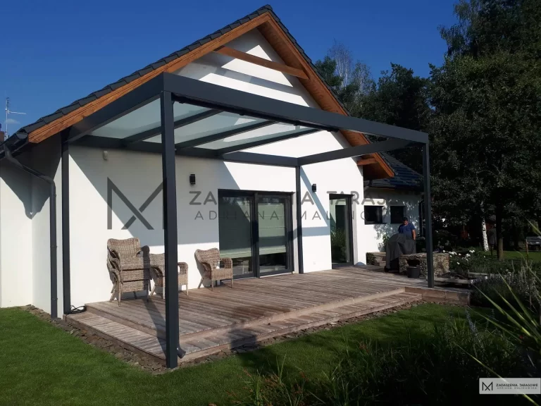 szyba na zadaszeniu tarasu