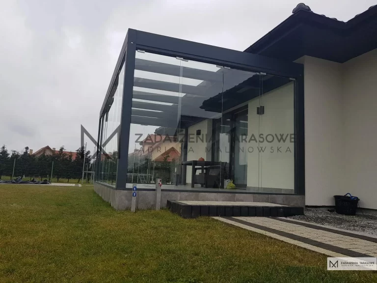 taras zadaszony