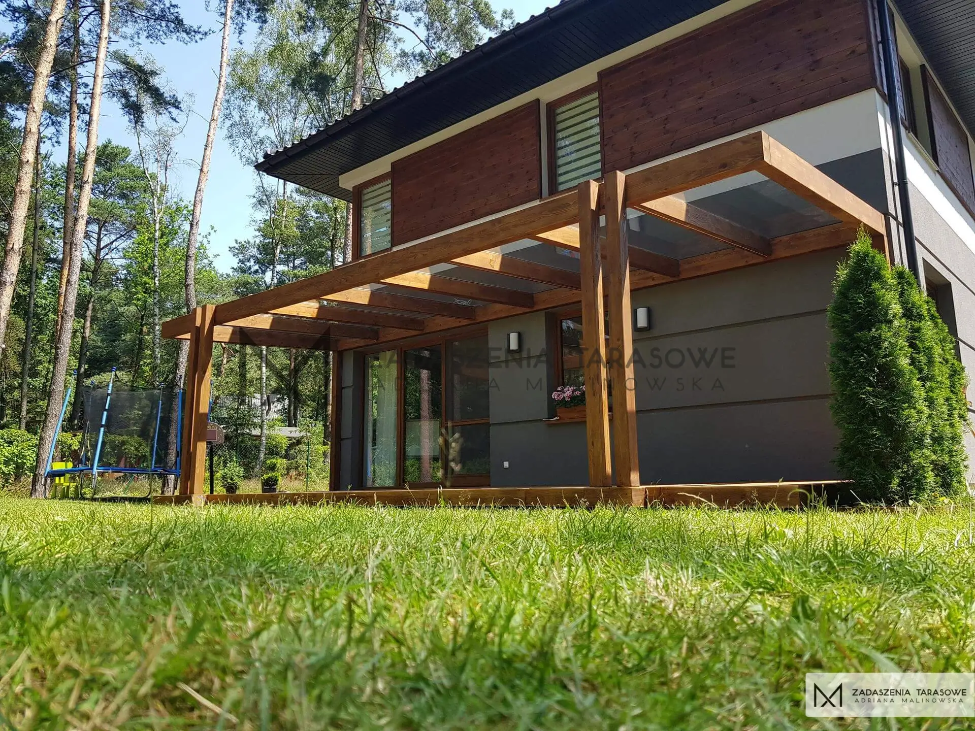 zadaszenie na taras ze szkłem