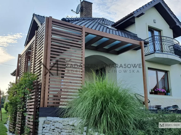 pergola na tarasie