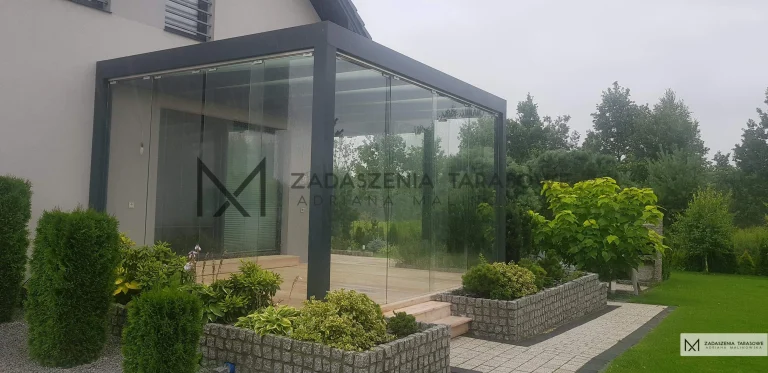 podwójne zadaszenie tarasu szare