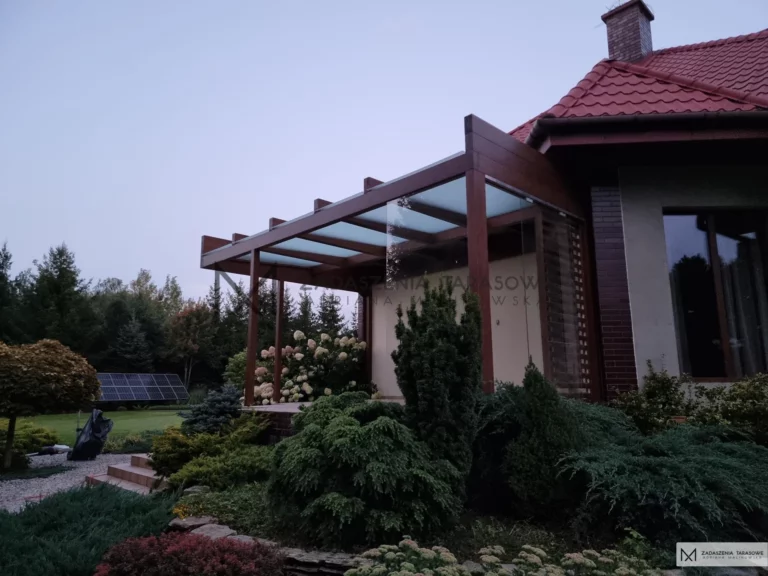 zadaszenie tarasu ze szkła