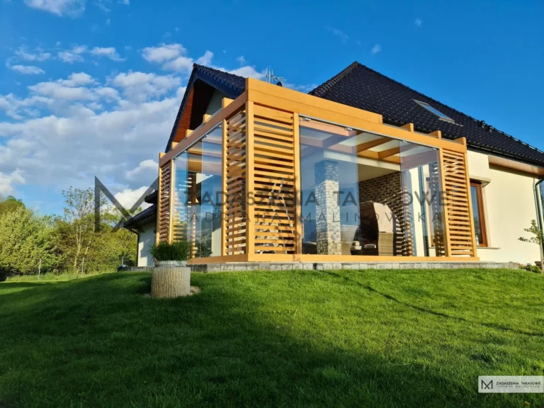 nowoczesna pergola zadaszona