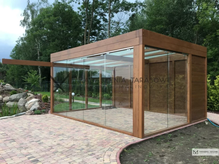 altana prostokątna ze szkłem