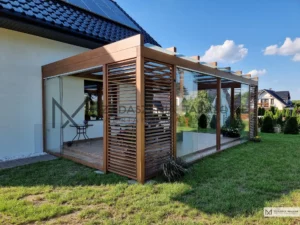 nowoczesna pergola na tarasie