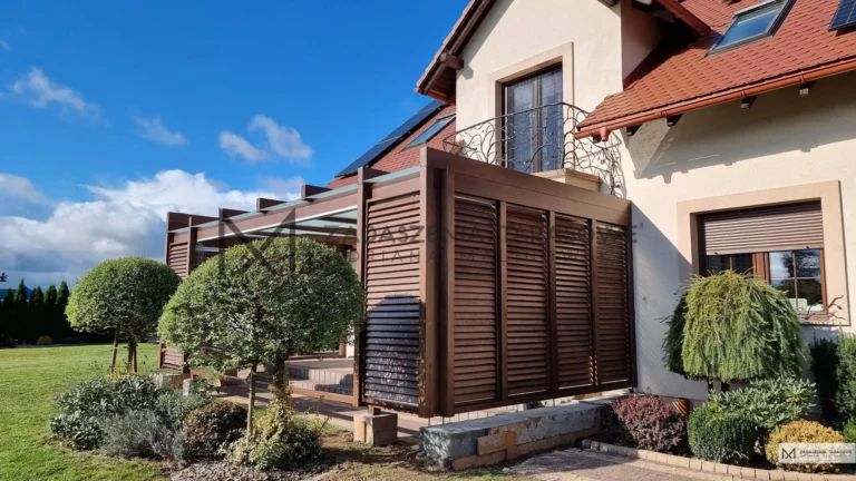 nowoczesne pergole z żaluzjami