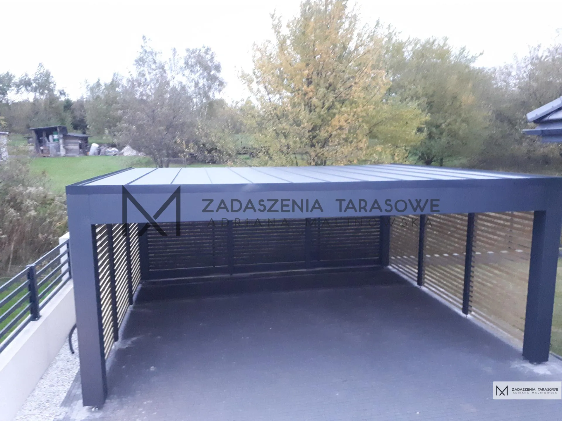 płaski dach w carporcie