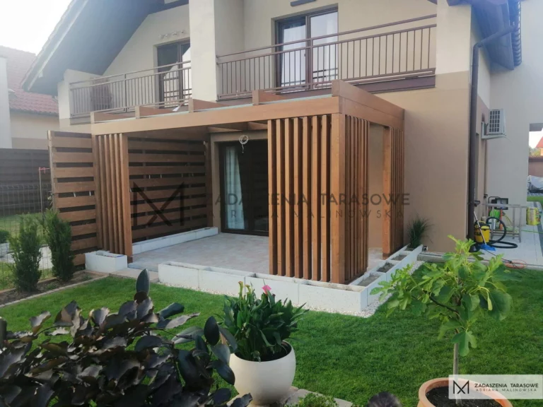 przyścienne zadaszenie ogrodowe