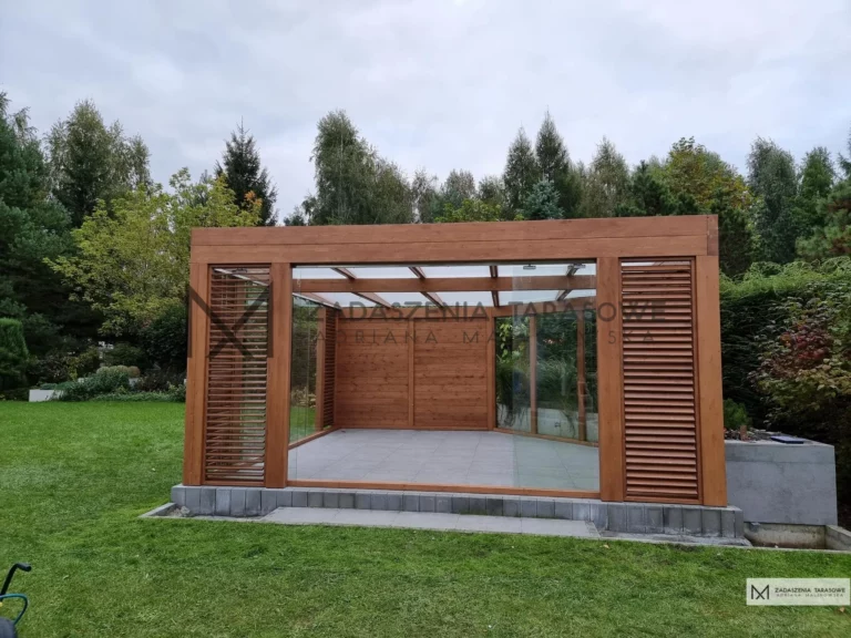 nietypowe altany ogrodowe z drewna