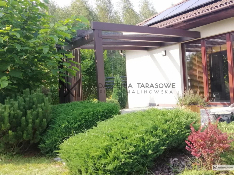 ruchome lamelki i zadaszenie nowoczesne