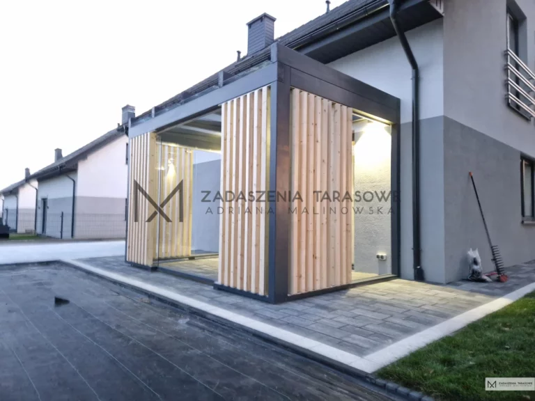 taras drewniane zadaszenie z lamelami