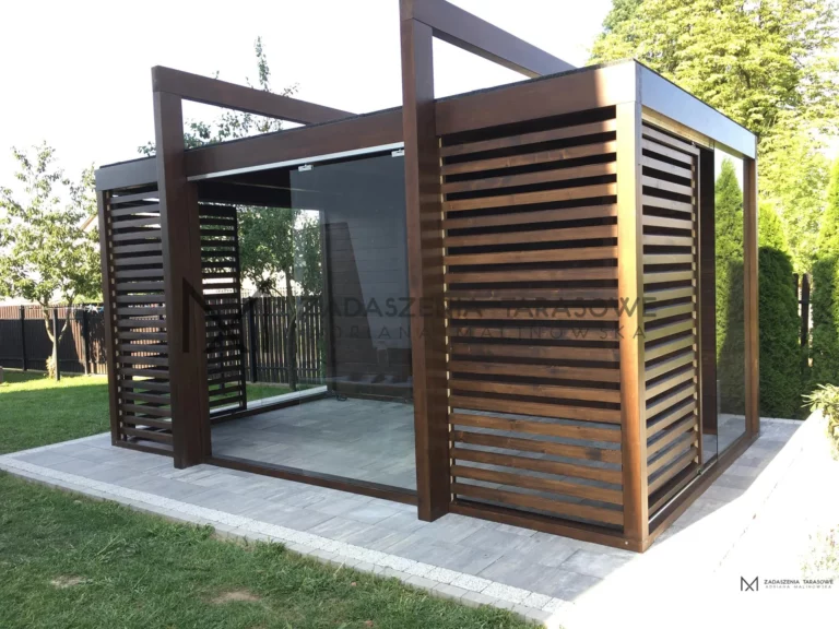 wolnostojąca altanka ogrodowa