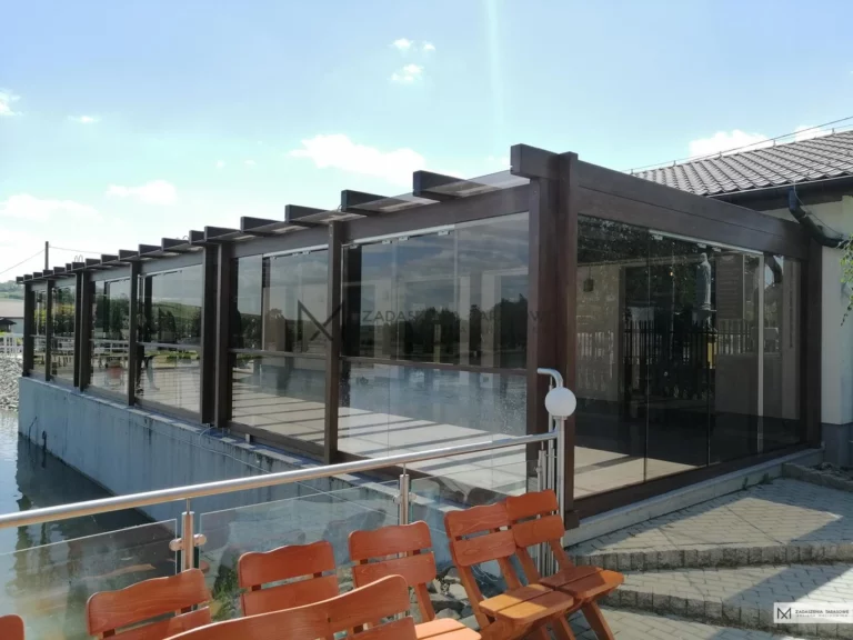 zadaszenie restauracyjne
