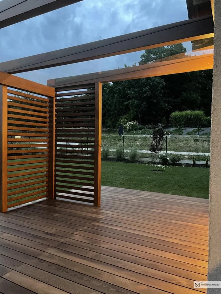 zadaszenie tarasu i deska tarasowa