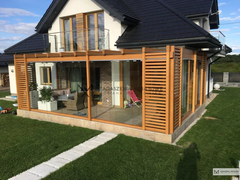 narożna pergola na tarasie
