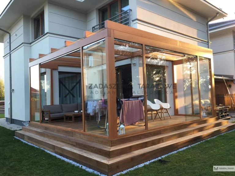 nowoczesne zadaszenie na jesionie