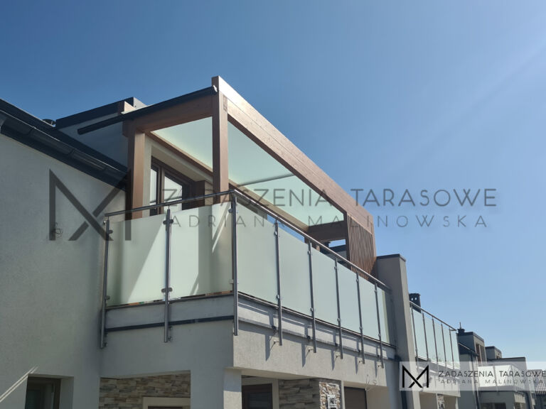 balkon zadaszony
