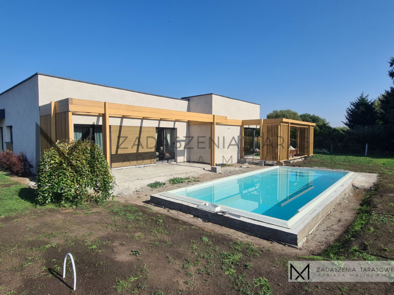 nowoczesne pergole przy basenie